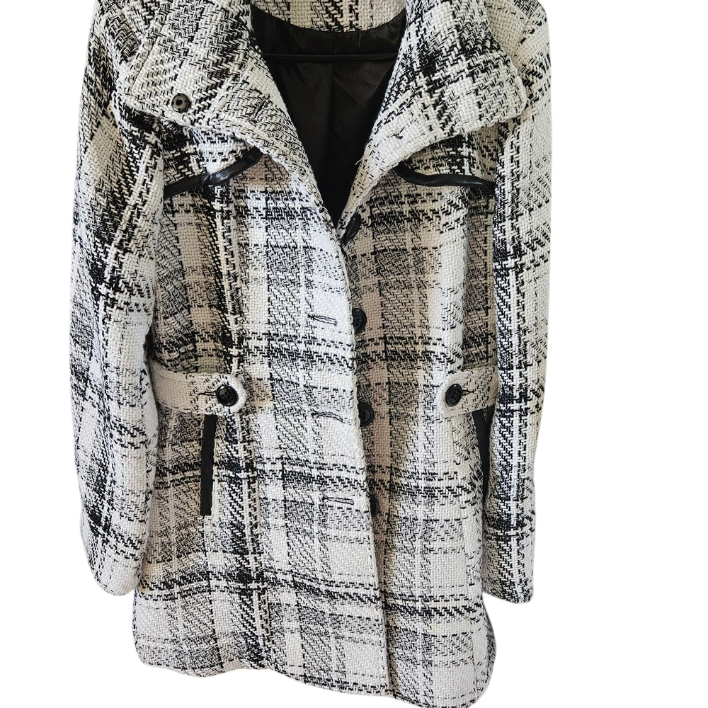 Women's Black and White Plaid Coat